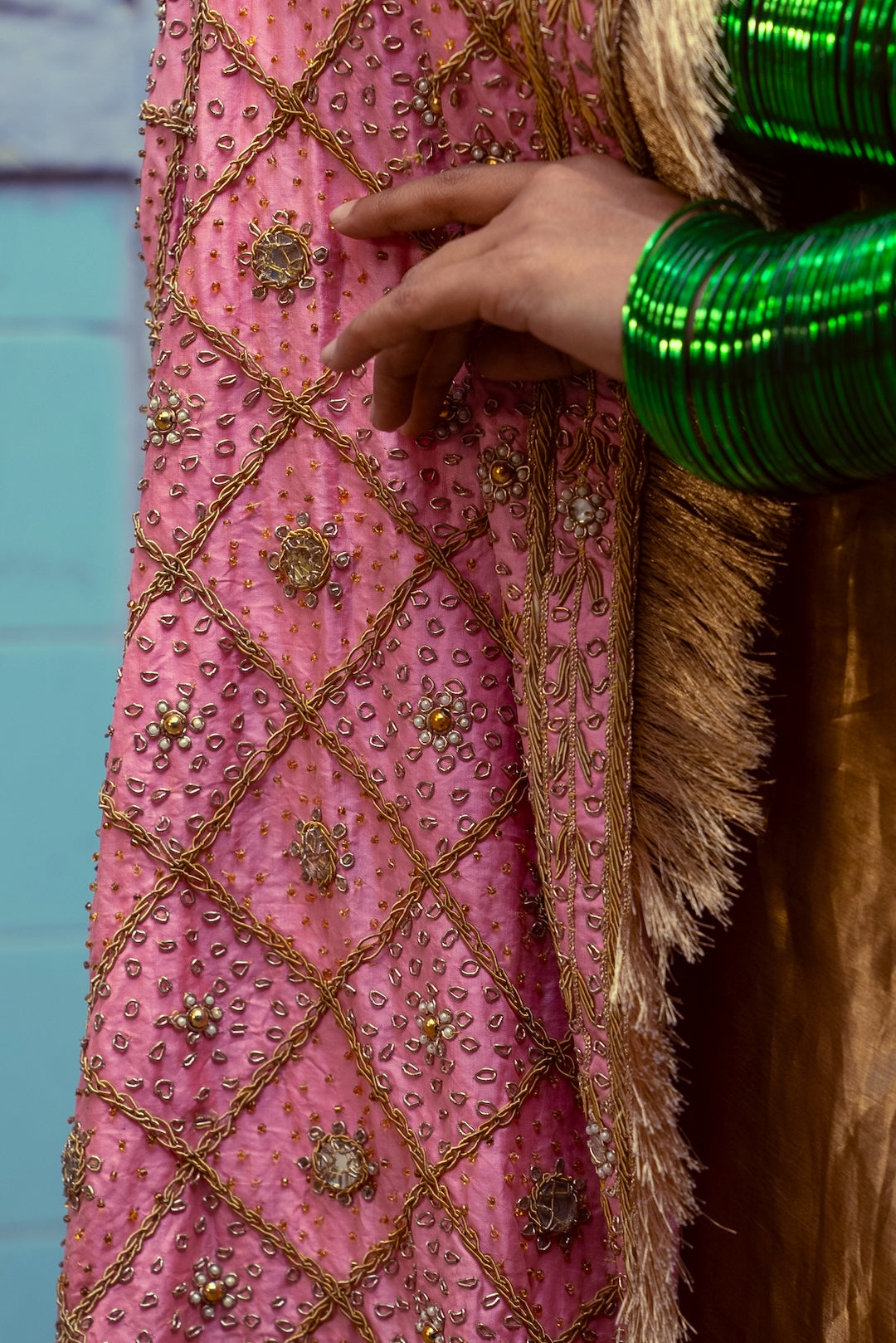 Nazneen Chaadar - Injour