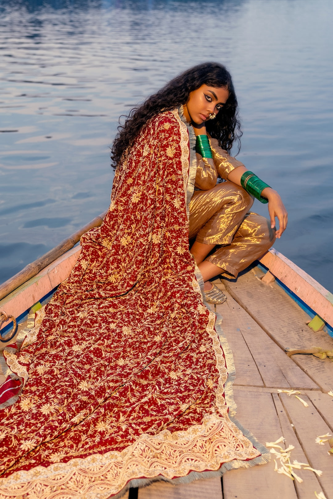 Nafree Chandar - Injour