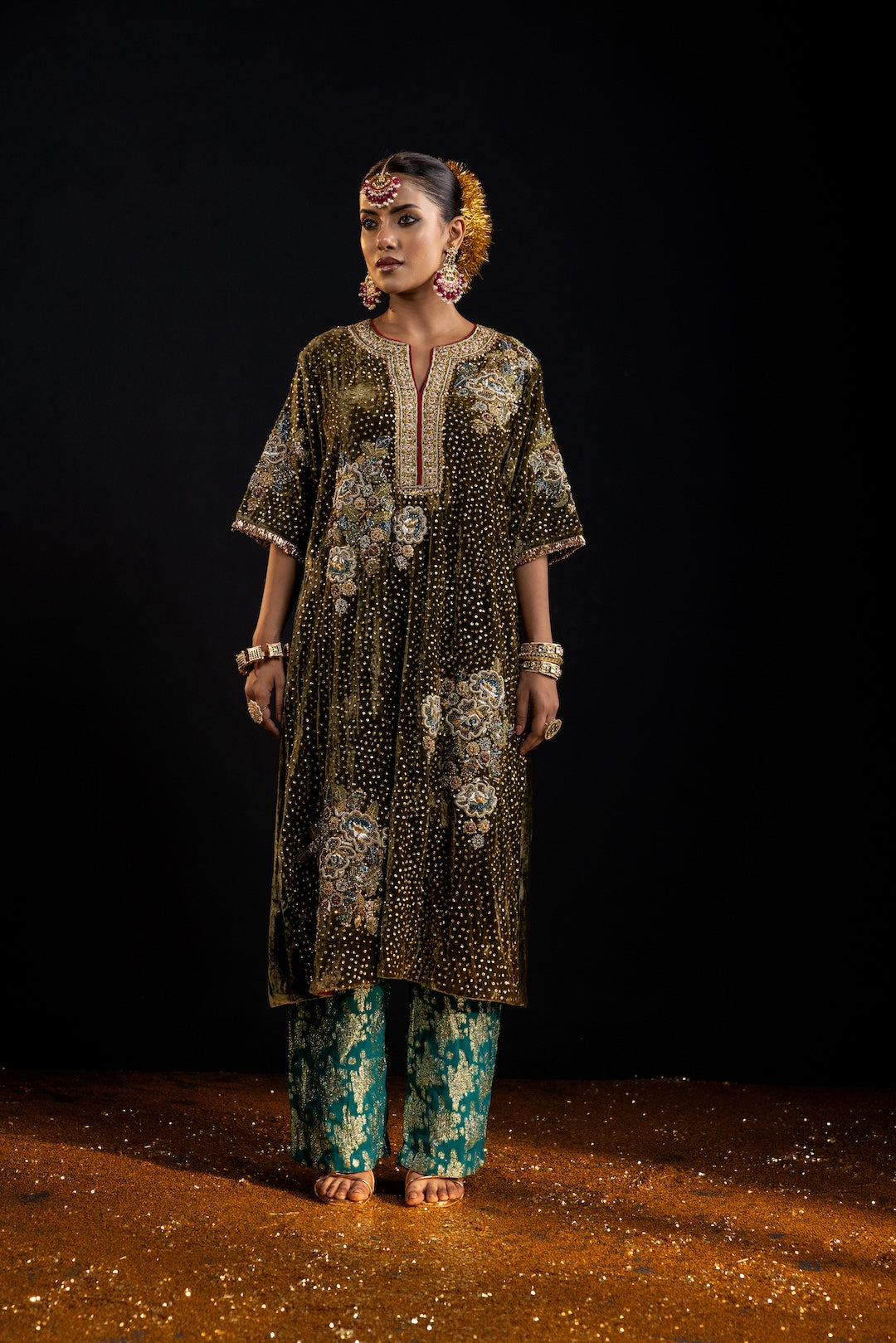 Masuma choga set - Injour
