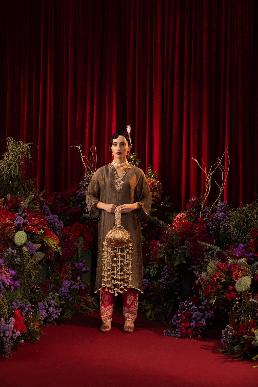 Soha Choga Set - Injour