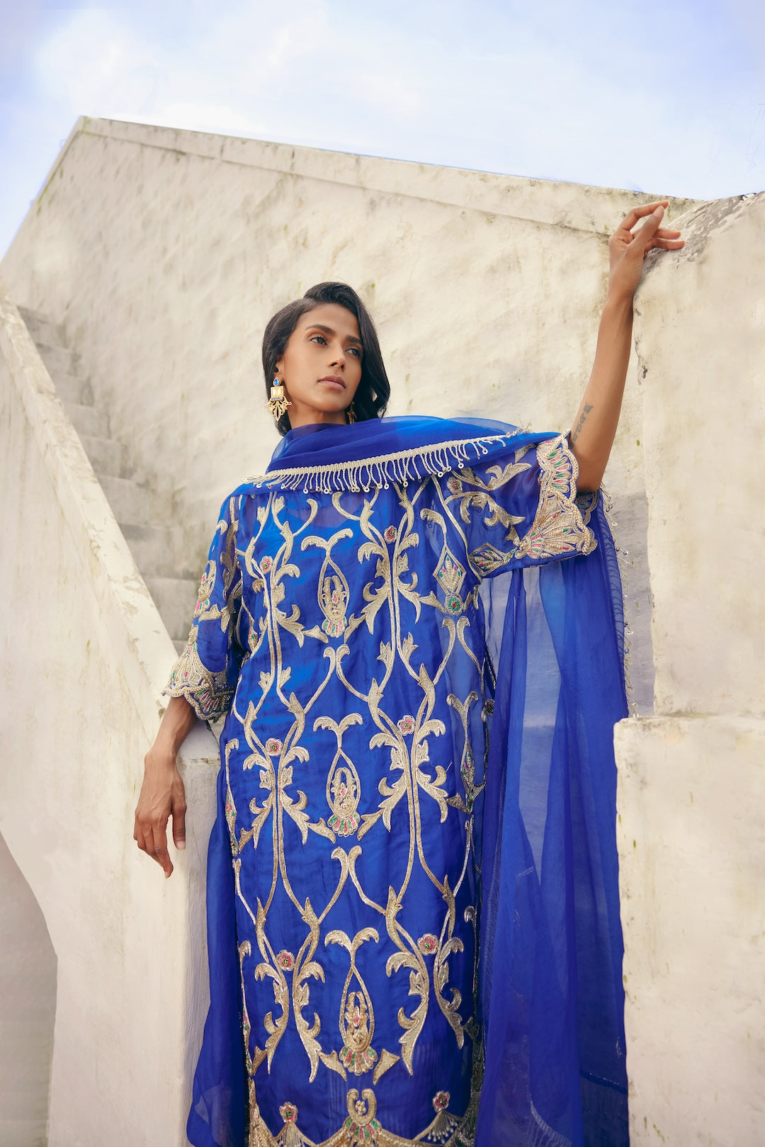 Sehrish Choga Set - Injour