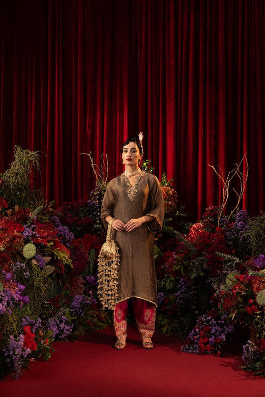 Soha Choga Set -  Injour