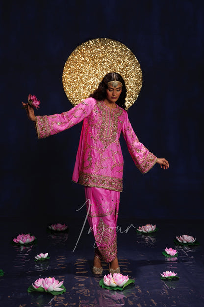 Gulizaar Kurta Set